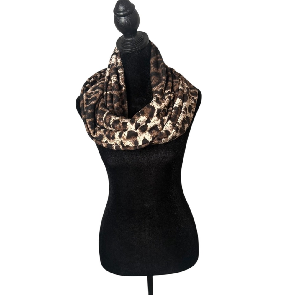 Womens Cheetah Animal Print Infinity Scarf Brown Statement Mob Wife Wrap